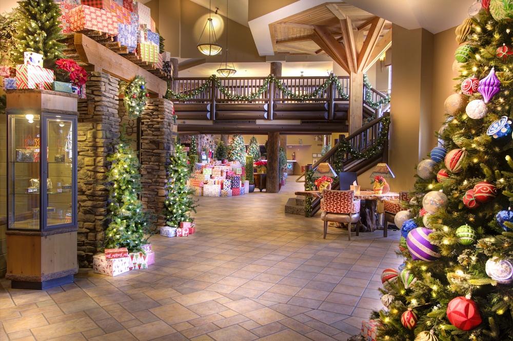 The Grand Hotel At The Grand Canyon Tusayan Εξωτερικό φωτογραφία The Village at Sunriver